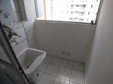 Alugar Apartamento / Padrão em Ribeirão Preto R$ 1.200,00 - Foto 5