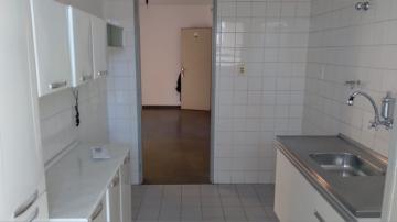 Alugar Apartamento / Padrão em Ribeirão Preto R$ 800,00 - Foto 4