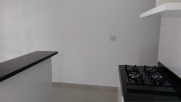 Alugar Apartamento / Padrão em Ribeirão Preto R$ 1.540,00 - Foto 3