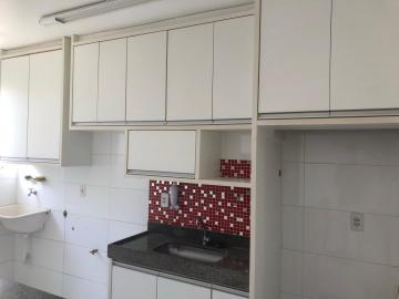 Alugar Apartamento / Padrão em Ribeirão Preto R$ 1.000,00 - Foto 10