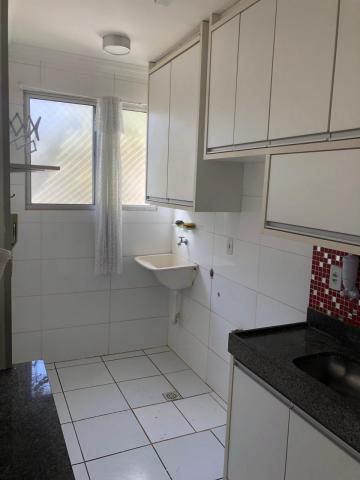 Alugar Apartamento / Padrão em Ribeirão Preto R$ 1.000,00 - Foto 11