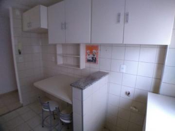 Alugar Apartamento / Padrão em Ribeirão Preto R$ 800,00 - Foto 5