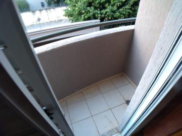 Alugar Apartamento / Padrão em Ribeirão Preto R$ 800,00 - Foto 3