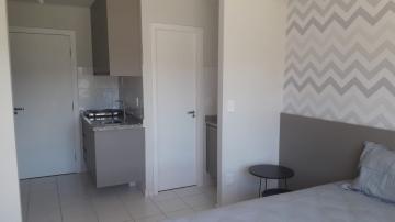 Alugar Apartamento / Padrão em Ribeirão Preto R$ 1.600,00 - Foto 4