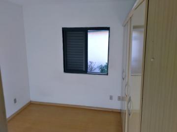 Alugar Apartamento / Padrão em Ribeirão Preto R$ 1.000,00 - Foto 3