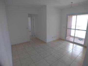 Apartamento / Padrão em Ribeirão Preto Alugar por R$1.100,00