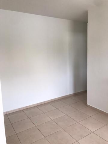 Comprar Apartamentos / Padrão em Ribeirão Preto R$ 191.000,00 - Foto 2