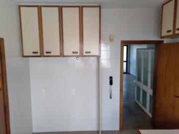 Alugar Apartamento / Padrão em Ribeirão Preto R$ 1.600,00 - Foto 3