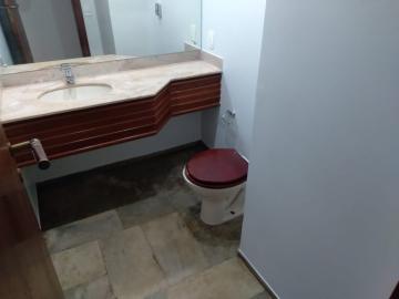 Alugar Apartamento / Padrão em Ribeirão Preto R$ 1.600,00 - Foto 9