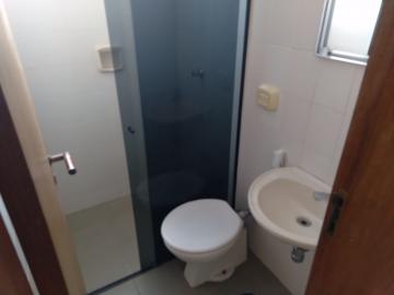 Alugar Apartamento / Padrão em Ribeirão Preto R$ 1.600,00 - Foto 7