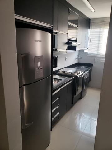 Alugar Apartamento / Padrão em Ribeirão Preto R$ 1.500,00 - Foto 4