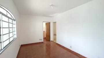 Alugar Casa / Padrão em Ribeirão Preto R$ 800,00 - Foto 17