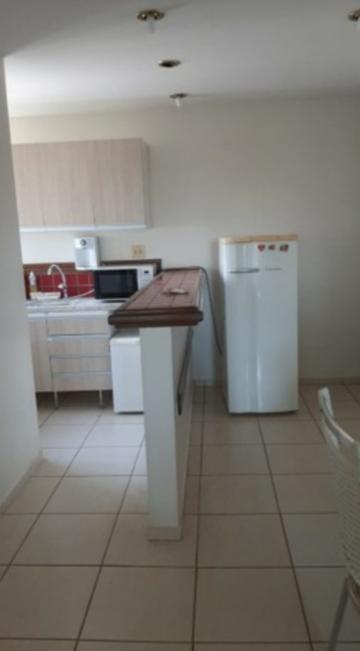 Alugar Apartamento / Padrão em Ribeirão Preto R$ 800,00 - Foto 4