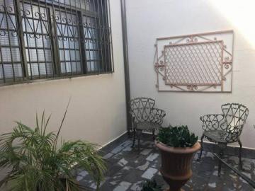 Alugar Casa / Padrão em Ribeirão Preto R$ 1.350,00 - Foto 9