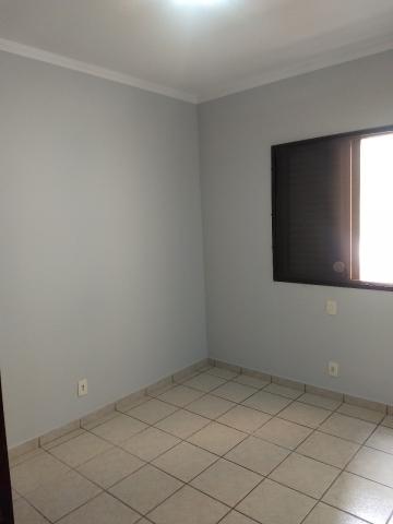 Comprar Apartamentos / Padrão em Ribeirão Preto R$ 340.000,00 - Foto 13