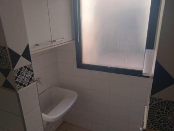 Alugar Apartamento / Padrão em Ribeirão Preto R$ 1.600,00 - Foto 7