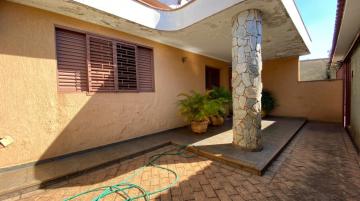 Alugar Casa / Padrão em Ribeirão Preto R$ 6.500,00 - Foto 2