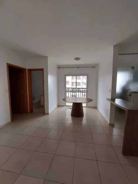 Alugar Apartamento / Padrão em Ribeirão Preto R$ 1.600,00 - Foto 2