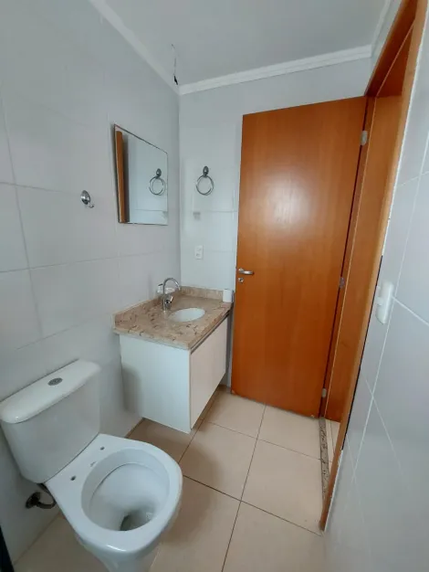 Alugar Apartamento / Padrão em Ribeirão Preto R$ 1.600,00 - Foto 11