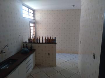 Alugar Casa / Padrão em Ribeirão Preto R$ 1.200,00 - Foto 11