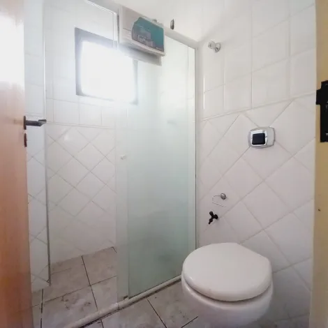 Alugar Apartamento / Padrão em Ribeirão Preto R$ 1.100,00 - Foto 7