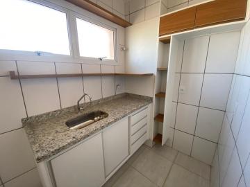Alugar Apartamento / Padrão em Ribeirão Preto R$ 1.320,00 - Foto 11