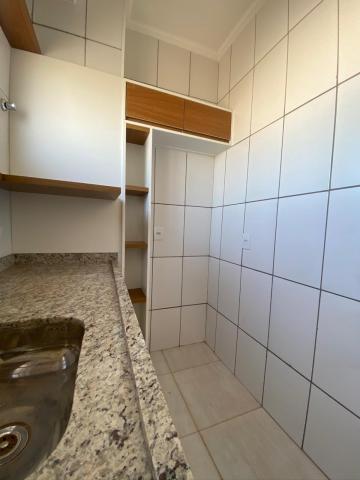 Alugar Apartamento / Padrão em Ribeirão Preto R$ 1.320,00 - Foto 13