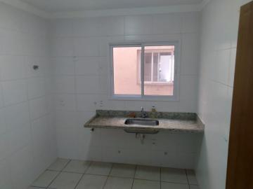 Alugar Apartamento / Padrão em Ribeirão Preto R$ 900,00 - Foto 7