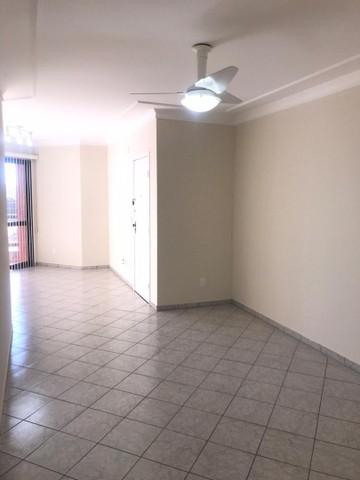 Comprar Apartamento / Padrão em Ribeirão Preto R$ 450.000,00 - Foto 2