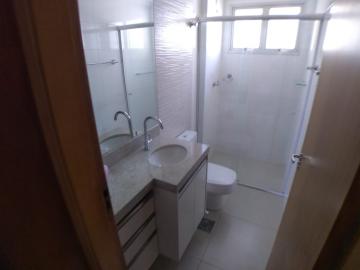 Alugar Apartamentos / Padrão em Ribeirão Preto R$ 1.500,00 - Foto 13