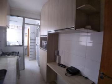 Alugar Apartamentos / Padrão em Ribeirão Preto R$ 1.500,00 - Foto 6