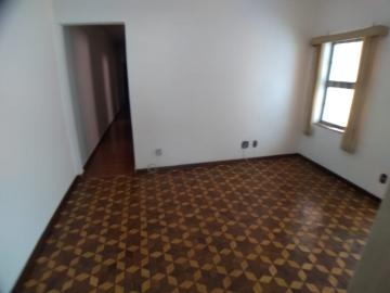 Alugar Casa / Padrão em Ribeirão Preto R$ 1.500,00 - Foto 3