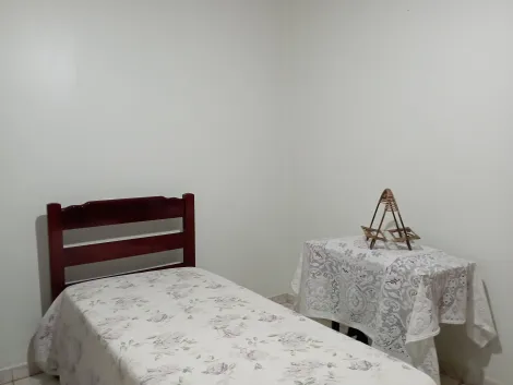 Alugar Casa / Padrão em Ribeirão Preto R$ 500,00 - Foto 11