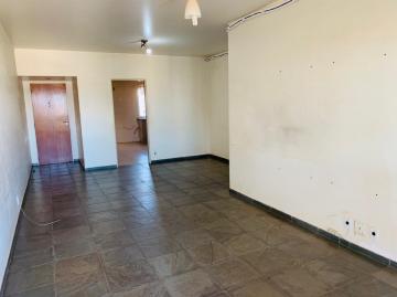 Alugar Apartamento / Padrão em Ribeirão Preto R$ 1.300,00 - Foto 2