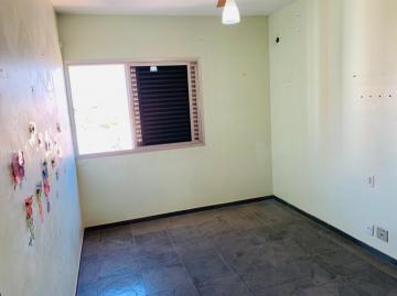 Alugar Apartamentos / Padrão em Ribeirão Preto R$ 1.300,00 - Foto 10