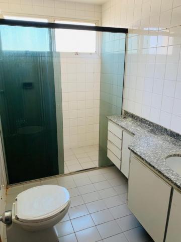 Alugar Apartamento / Padrão em Ribeirão Preto R$ 1.300,00 - Foto 18