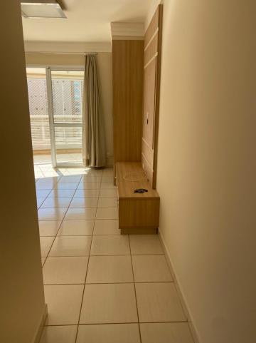 Alugar Apartamento / Padrão em Ribeirão Preto R$ 2.400,00 - Foto 2