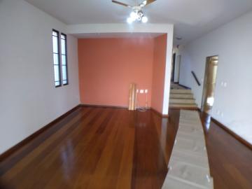 Casa / Padrão em Ribeirão Preto Alugar por R$4.200,00