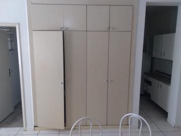 Alugar Apartamento / Kitnet em Ribeirão Preto R$ 900,00 - Foto 2