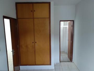 Alugar Apartamentos / Padrão em Ribeirão Preto R$ 500,00 - Foto 5