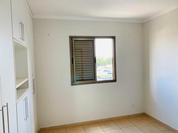 Alugar Apartamento / Padrão em Ribeirão Preto R$ 2.650,00 - Foto 3