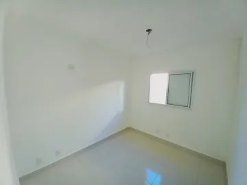 Alugar Casa / Padrão em Ribeirão Preto R$ 1.300,00 - Foto 9