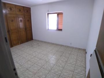 Alugar Casa / Padrão em Ribeirão Preto R$ 3.000,00 - Foto 8