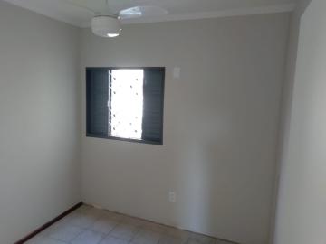 Alugar Apartamento / Padrão em Ribeirão Preto R$ 1.200,00 - Foto 5