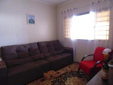 Alugar Casa / Padrão em Ribeirão Preto R$ 1.400,00 - Foto 5