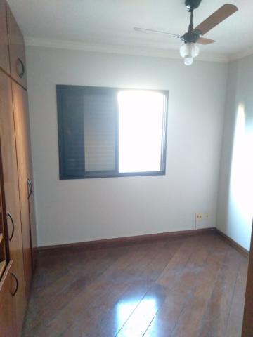 Alugar Apartamento / Padrão em Ribeirão Preto R$ 1.200,00 - Foto 5