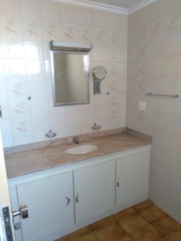 Alugar Apartamento / Padrão em Ribeirão Preto R$ 1.000,00 - Foto 12