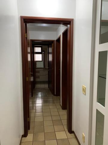 Alugar Apartamento / Padrão em Ribeirão Preto R$ 2.300,00 - Foto 22