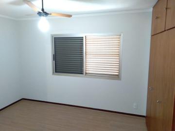 Alugar Apartamento / Padrão em Ribeirão Preto R$ 2.000,00 - Foto 9