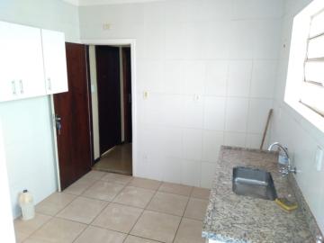 Alugar Apartamento / Padrão em Ribeirão Preto R$ 800,00 - Foto 8